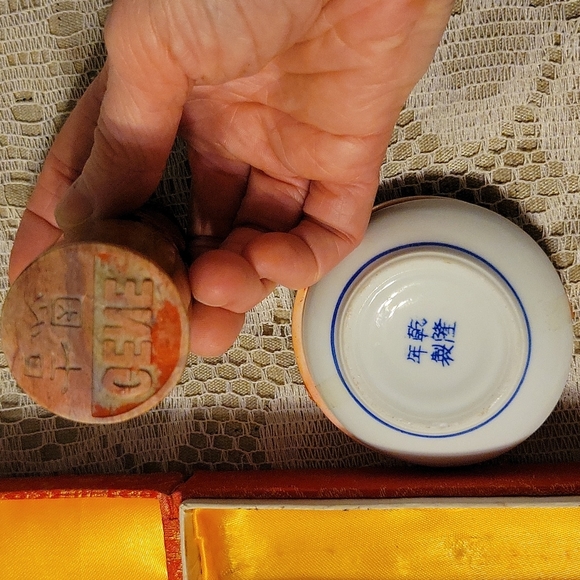 Vintage Asian Porcelain and Marble Wax Seal - Picture 4 of 10